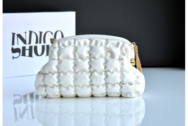 881 WHITE