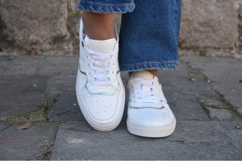 4567 / WHITE
