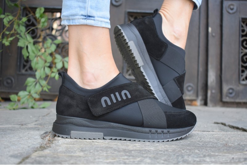 510-1826 / BLACK