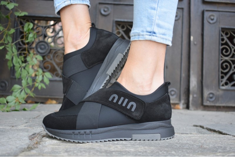 510-1826 / BLACK