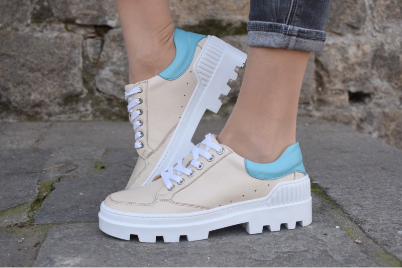 ZERON / BEIGE & BLUE