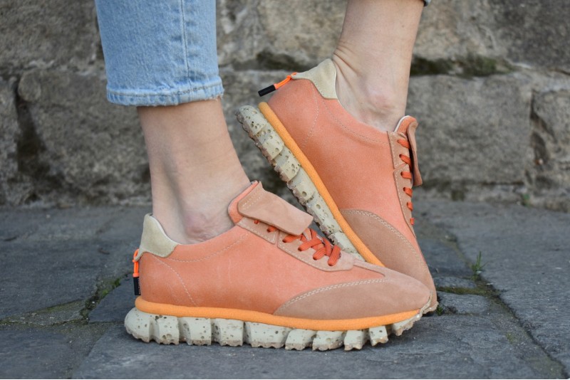 6647 / ORANGE