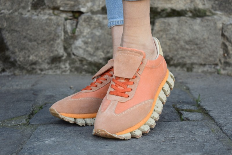 6647 / ORANGE