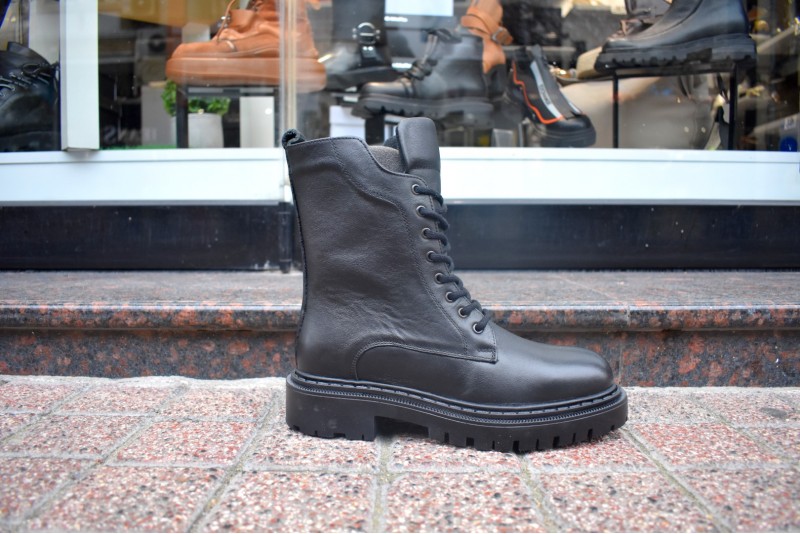 8855 / BLACK