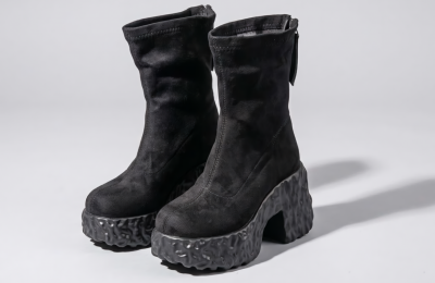 65-05 / BLACK