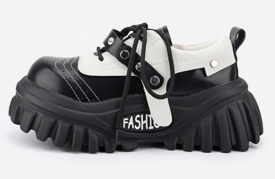 332-9 / BLACK & WHITE