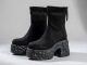 65-05 / BLACK
