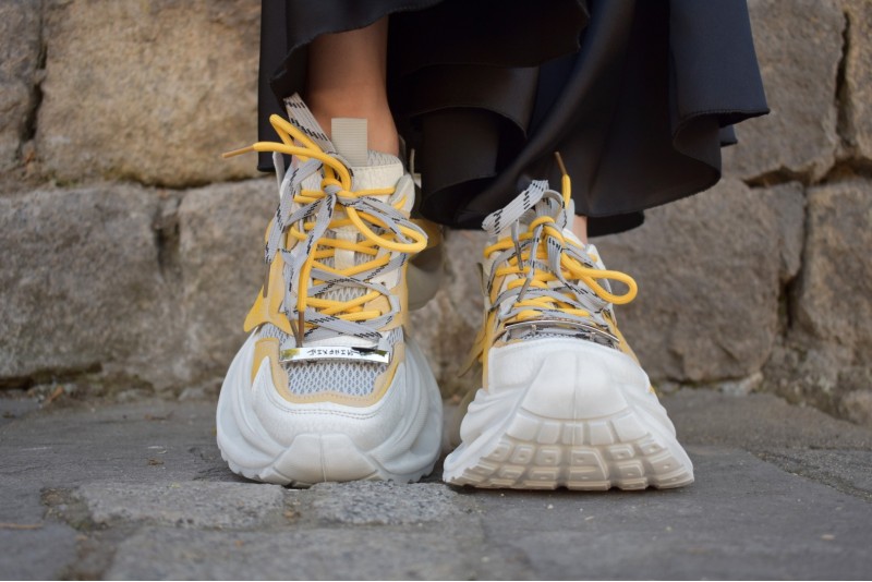 M114 / WHITE & YELLOW