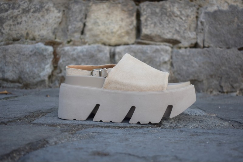 M123 / BEIGE