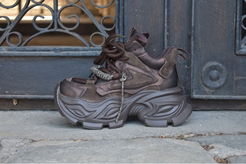 1002-99 / BROWN
