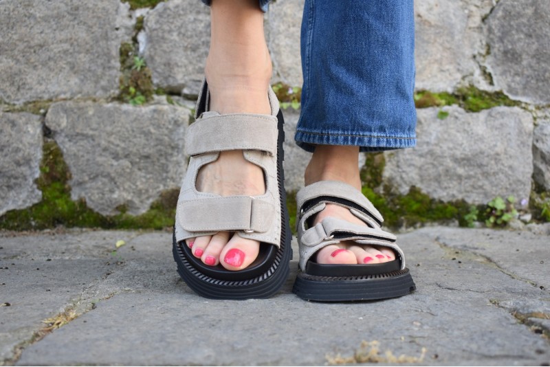 354-933 / GRAY