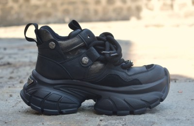 G980-03 / BLACK CHROME