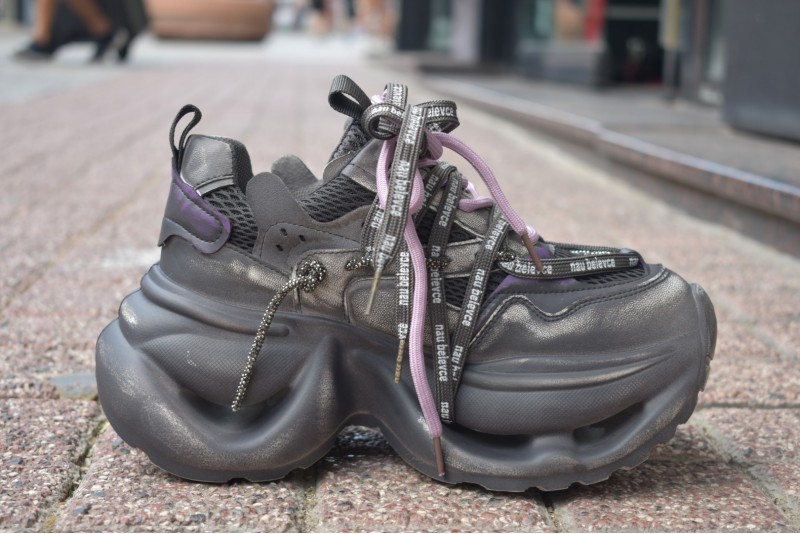2026-22 / BLACK & PURPLE