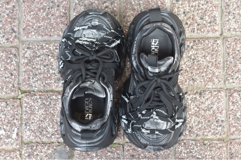 102-6 / BLACK