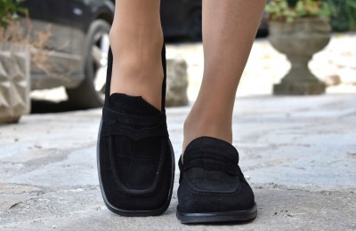 231.9049 / BLACK