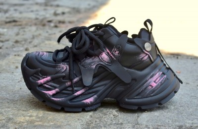 568-17 / BLACK & PINK